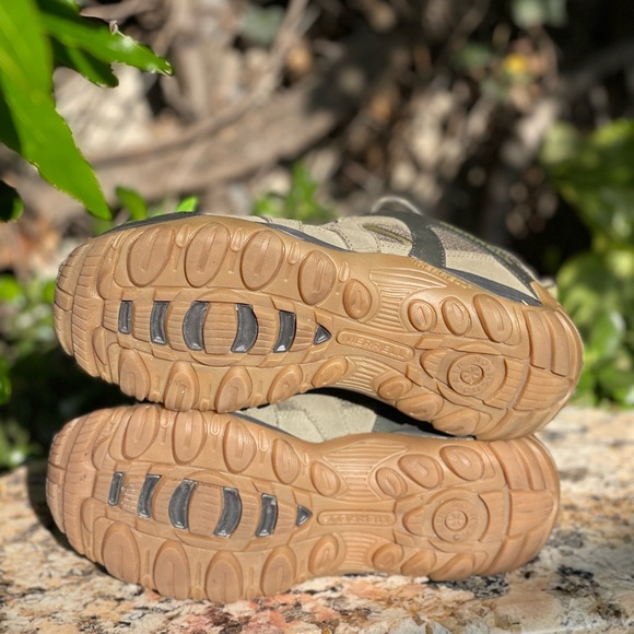 Merrell Deverta 2 Hiking Shoe - Men's size 8.5 - Picture 10 of 11